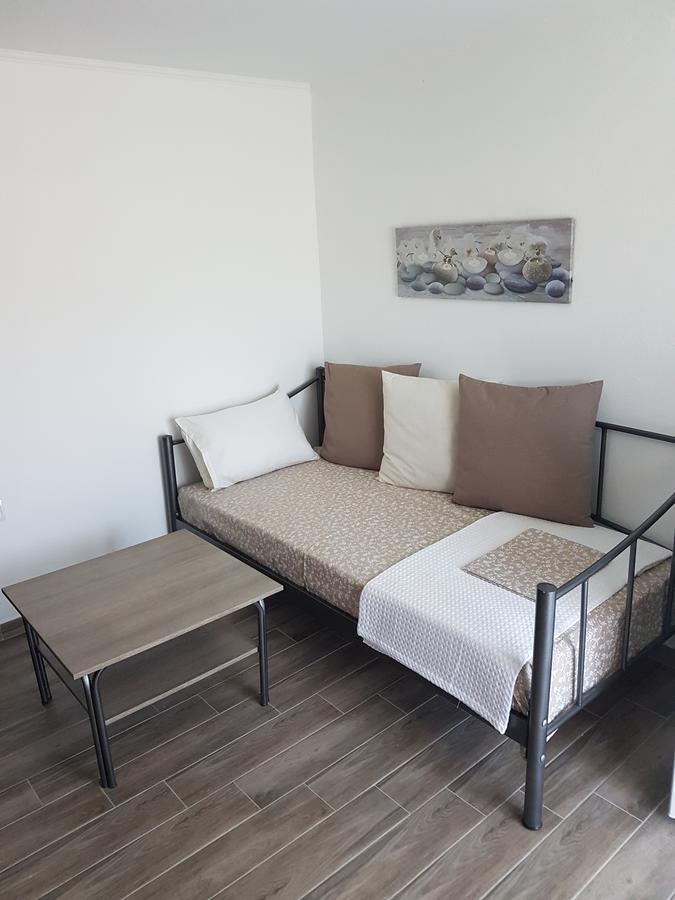 Vrasná Villa Giannis Apartments מראה חיצוני תמונה